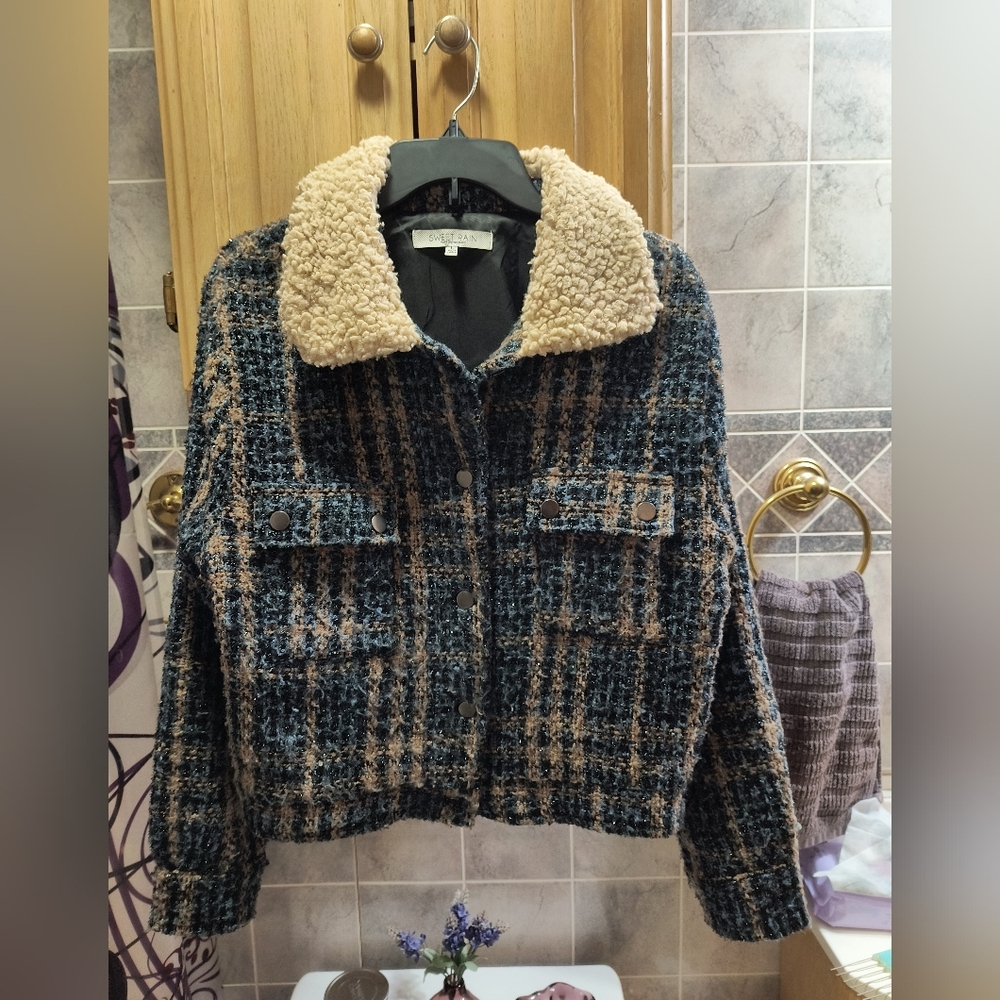 Unique Jacket - image 1